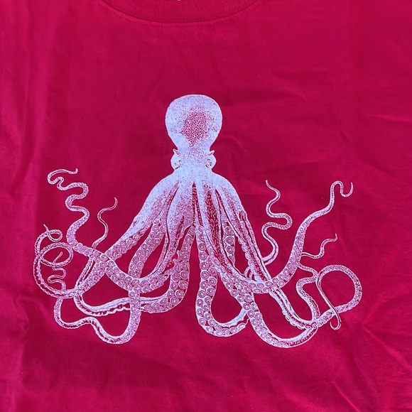 NWOT octopus T-shirt. Men’s medium. - Picture 2 of 3